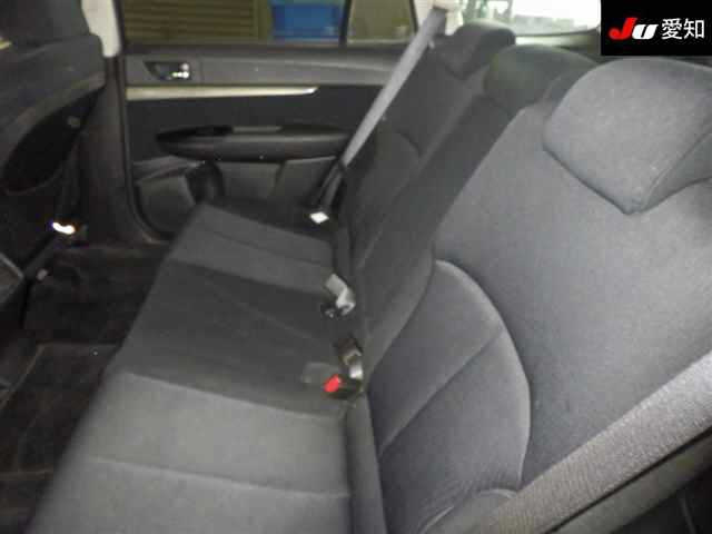 SUBARU LEGACY OUTBACK 2011