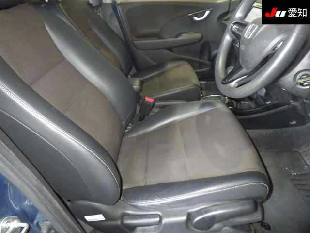 HONDA FIT SHUTTLE 2011