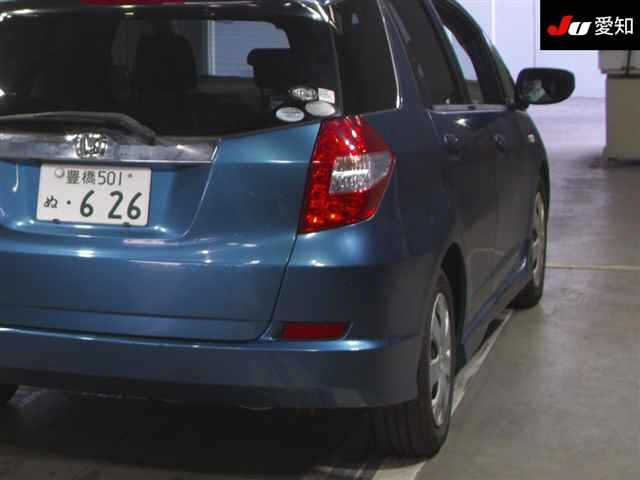 HONDA FIT SHUTTLE 2011