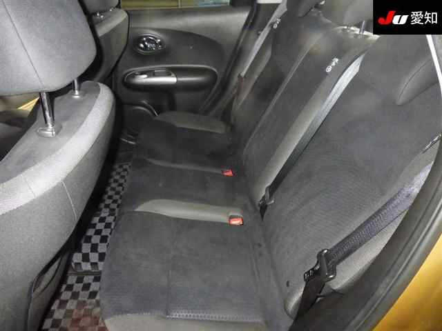 NISSAN JUKE 2012