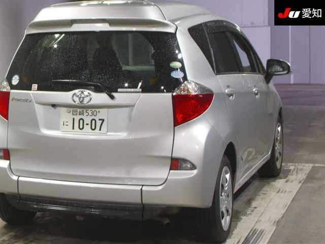 TOYOTA RACTIS 2013