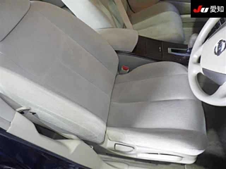 NISSAN TEANA 2010