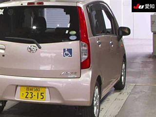 DAIHATSU MOVE 2014