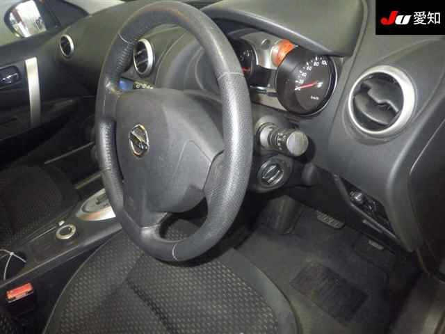 NISSAN DUALIS 2008