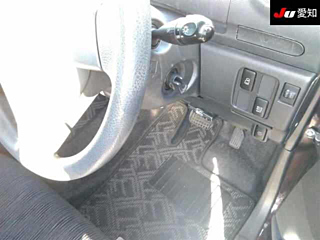 DAIHATSU TANTO 2012