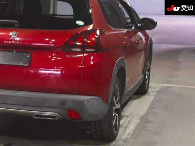 PEUGEOT 2008 2018