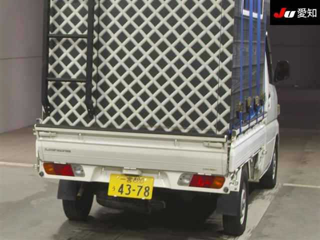 MITSUBISHI MINICAB TRUCK 2012