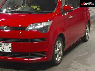 TOYOTA SPADE 2013