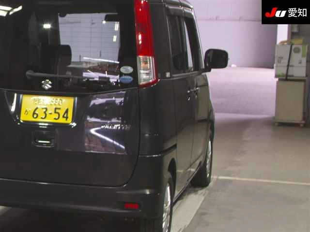 SUZUKI PALETTE 2011