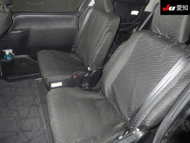 TOYOTA VOXY 2015