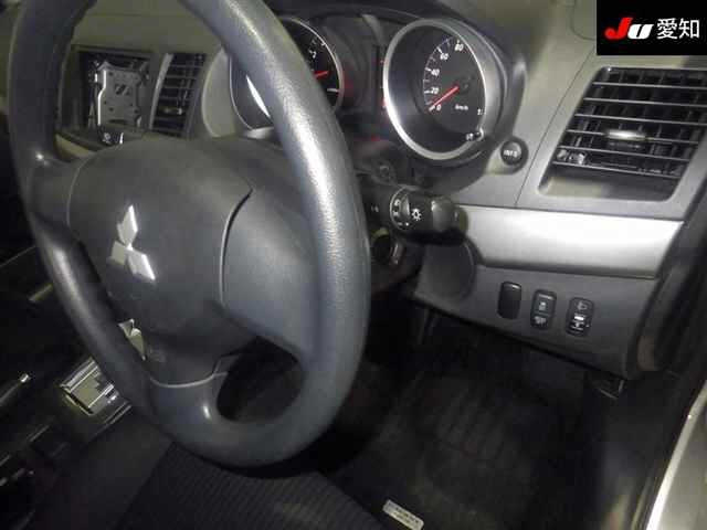 MITSUBISHI GALANT FORTIS 2013