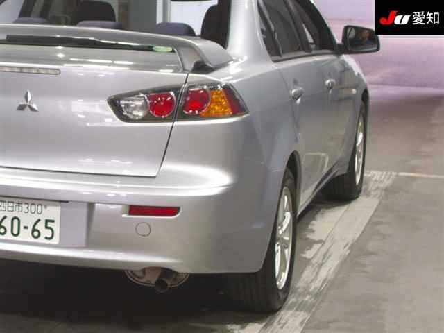 MITSUBISHI GALANT FORTIS 2013