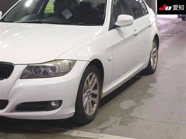 BMW 3 SERIES 2009