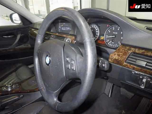 BMW 3 SERIES 2009