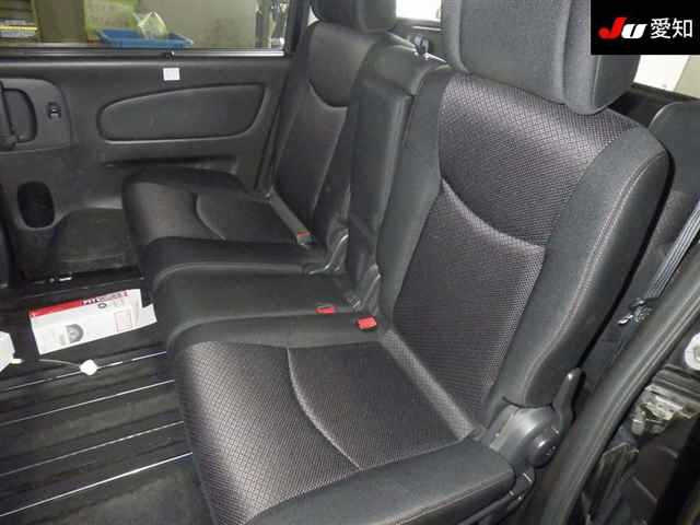 NISSAN SERENA 2012