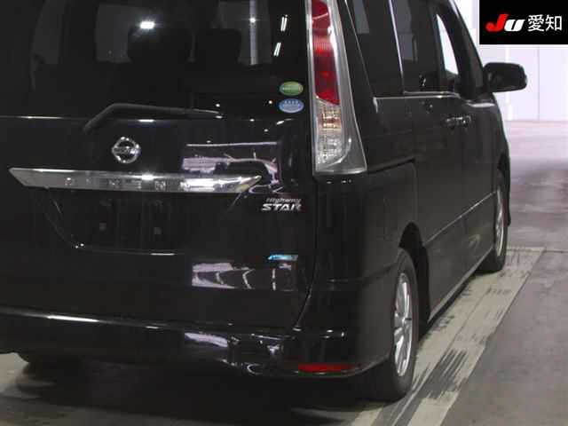 NISSAN SERENA 2012