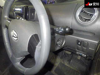 DAIHATSU TANTO 2011