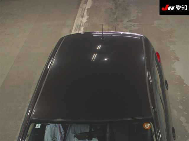 NISSAN TIIDA 2012