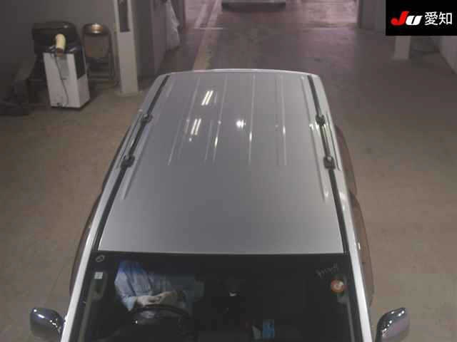 MITSUBISHI DELICA D5 2011