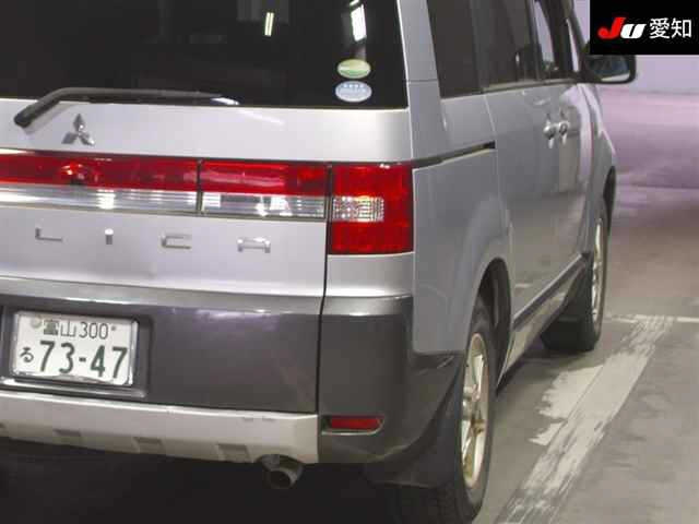 MITSUBISHI DELICA D5 2015