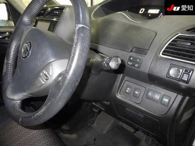 NISSAN SERENA 2015