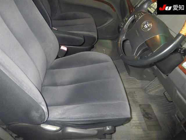TOYOTA ESTIMA 2009
