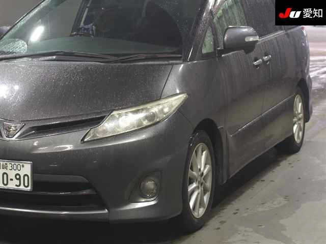 TOYOTA ESTIMA 2009