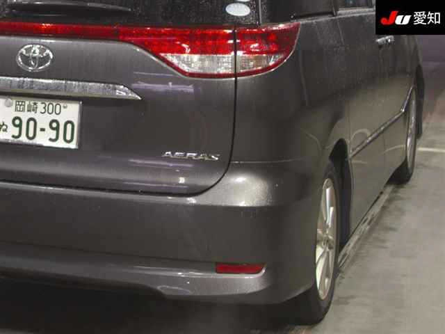 TOYOTA ESTIMA 2009