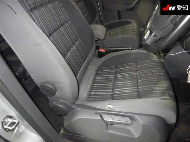 VOLKSWAGEN GOLF TOURAN 2013