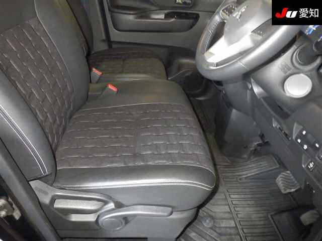 MITSUBISHI DELICA MINI 2024