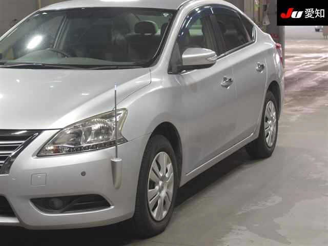 NISSAN SYLPHY 2013