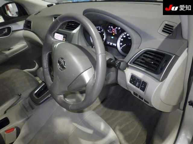 NISSAN SYLPHY 2013