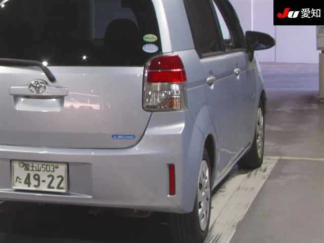 TOYOTA SPADE 2012
