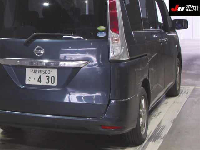 NISSAN SERENA 2011