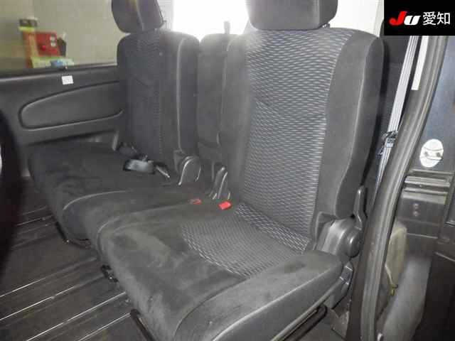 NISSAN SERENA 2011