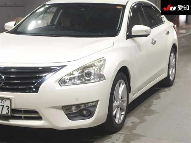 NISSAN TEANA 2015