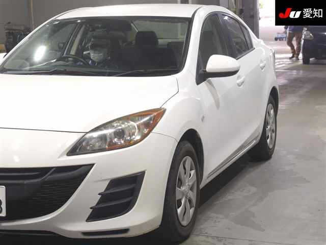 MAZDA AXELA 2010