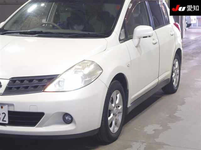 NISSAN TIIDA 2009