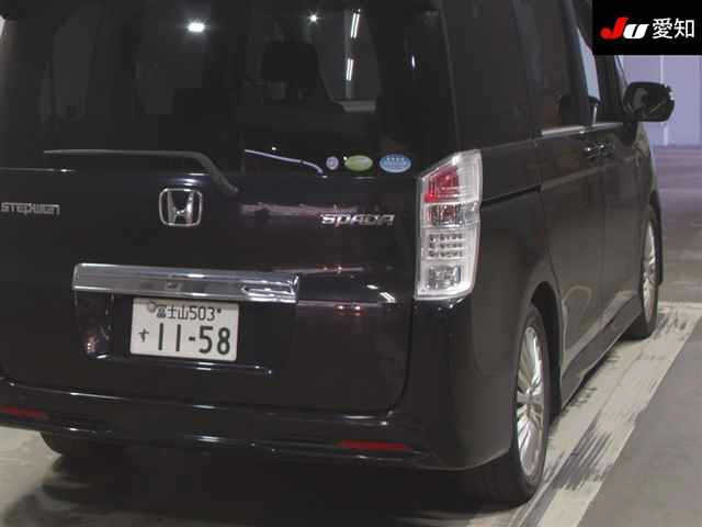 HONDA STEP WAGON 2009