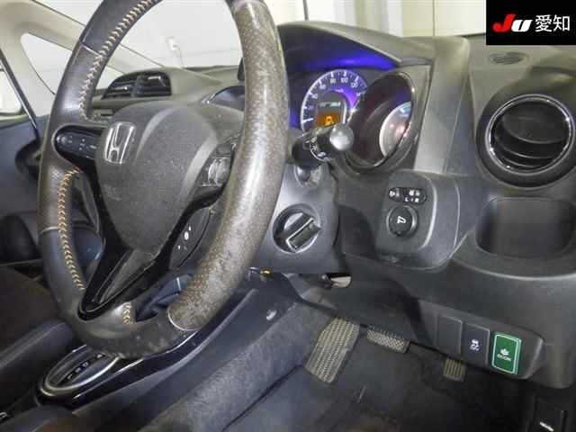 HONDA FIT SHUTTLE 2012