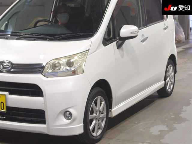 DAIHATSU MOVE 2011