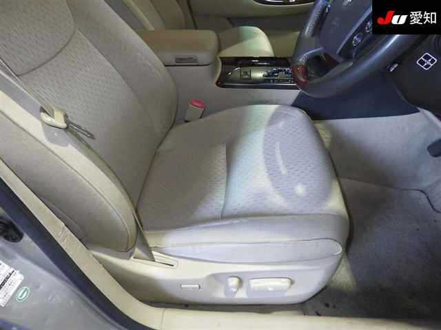 TOYOTA CROWN 2009