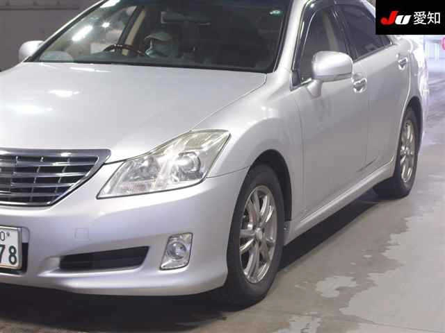 TOYOTA CROWN 2009