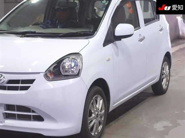 DAIHATSU MIRA E S 2012