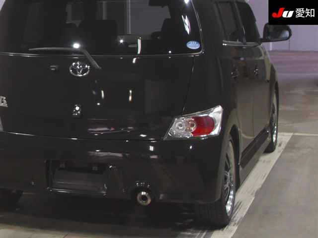 TOYOTA BB 2010