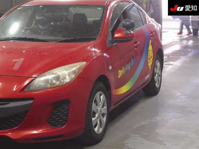 MAZDA AXELA 2013