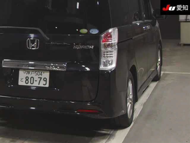HONDA STEP WAGON 2011