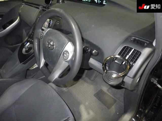 TOYOTA PRIUS 2010
