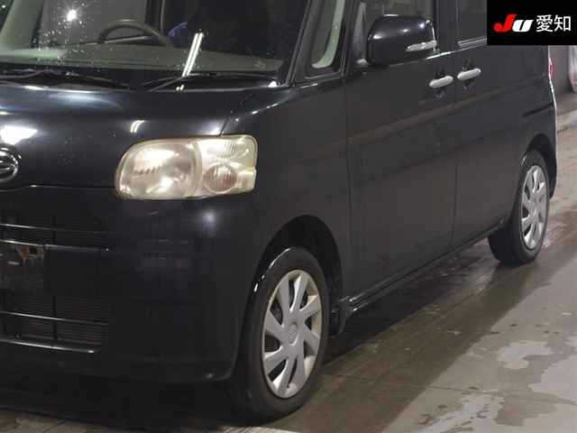 DAIHATSU TANTO 2010