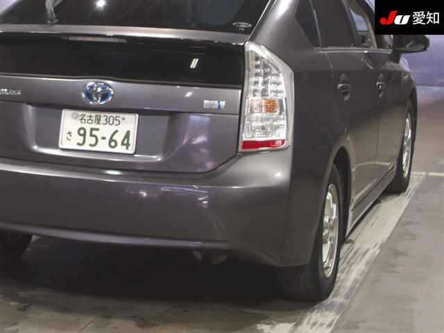 TOYOTA PRIUS 2011
